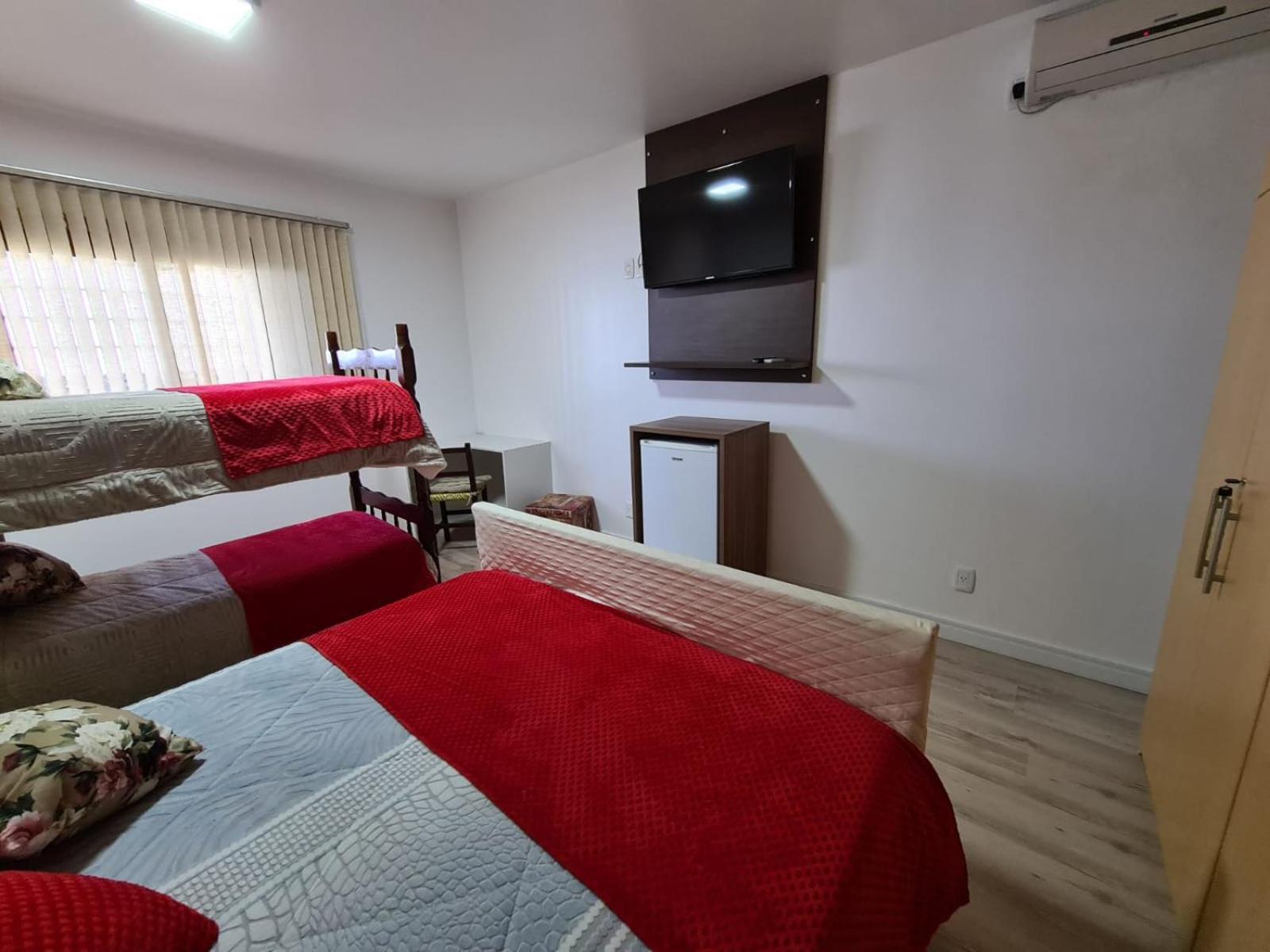 Pousada Lugama Bento Gonçalves Quarto foto