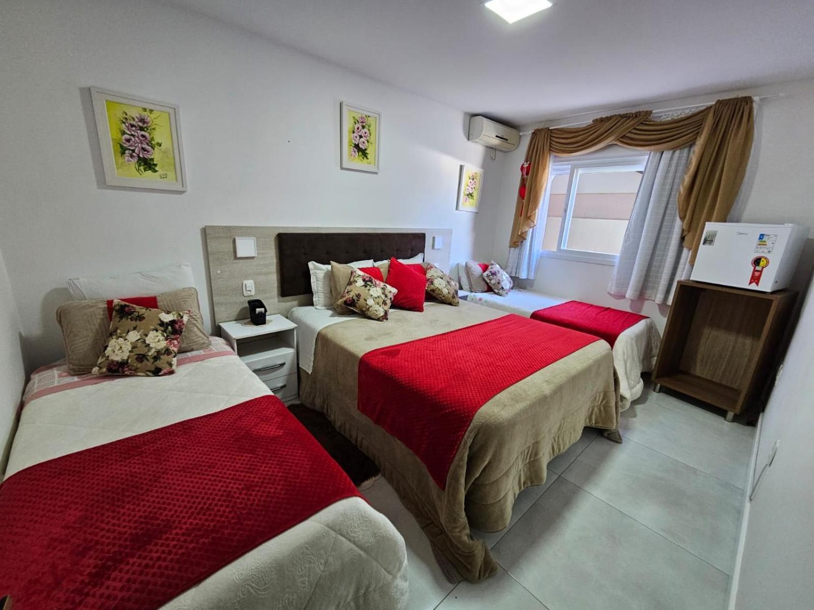 Pousada Lugama Bento Gonçalves Quarto foto
