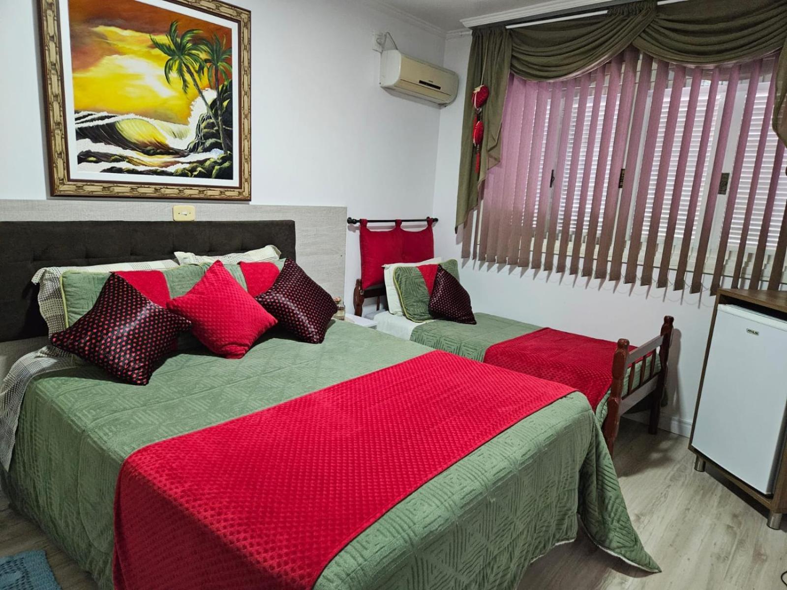 Pousada Lugama Bento Gonçalves Quarto foto